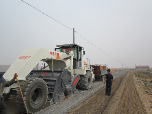 WR450，東營鄉(xiāng)鎮(zhèn)路冷再生